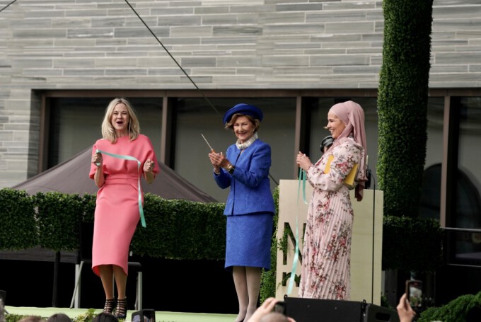 The Queen cut the ribbon and declared the National Museum to be open. Photo: Sara Svanemyr, The Royal Court.