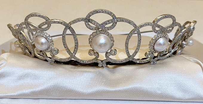 Princess Ingeborg received the tiara as a gift from her husband, Prince Carl of Sweden. Photo: The Royal Court