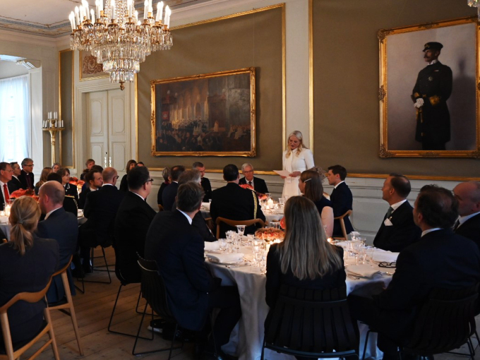 Crown Princess Mette-Marit gave a speech during the luncheon in Stiftsgården. Photo: Sven Gj. Gjeruldsen, The Royal Court