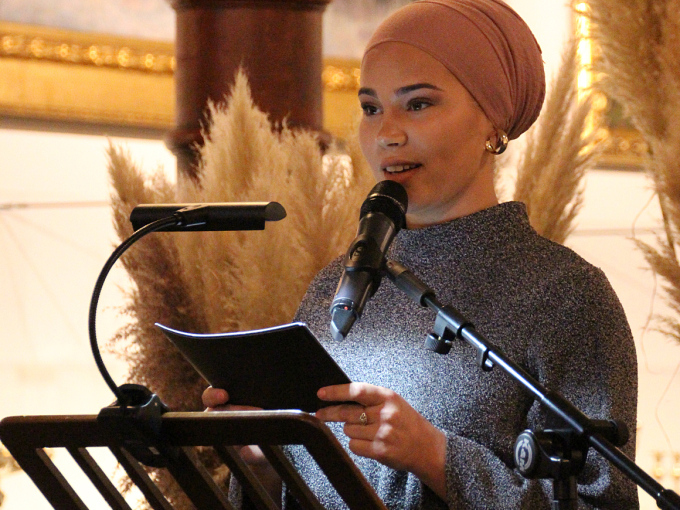 Iman Meskini fortalte om sin drøm om Norge. Foto: Liv Osmundsen, Det kongelige hoff