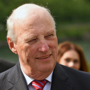 Kong Harald ved Gamlehaugen. Foto: Sven Gj. Gjeruldsen, Det kongelige hoff