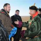 Crown Prince Haakon and Governor Jargal of Khentii province are greeted by nomadic herder Gantuya (Photo: D. Rentsendorj, Montsame news agency)