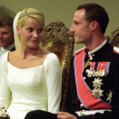 The bride and groom during the ceremony (Photo: Bjørn Sigurdsøn, Scanpix)