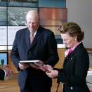 At Alstahaug The King and Queen were given a guided tour of the Petter Dass Museum (Photo: Knut Falch, Scanpix)