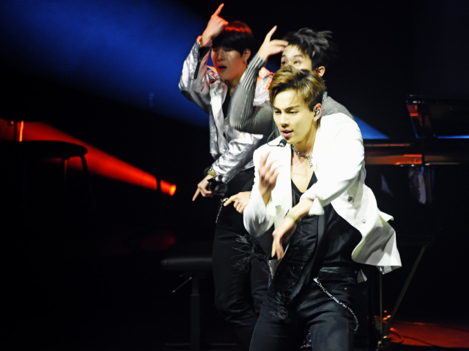 K-pop has become tremendously popular in Norway as well, and today the boy band MONSTA X performed on the Oslo Opera House stage. Photo: Sven Gj. Gjeruldsen, The Royal Court.