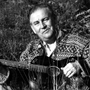 23. november: Kongen til stede når Prøysenåret rundes av med en festforestilling i Det Norske Teatret. Foto: Ivar Aaserud, NTB scanpix