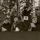 King Haakon and Crown Prince Olav on the stands in 1922/23 (Photo: Sport & General, Press Agency, London / The Royal Court Photo Archives)