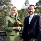 Crown Prince Haakon and Crown Princess Mette-Marit started their county visit to Telemark with a visit at Tinfos (Photo: Knut Falch, Scanpix)