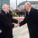 President Ivan Ga&#154;parovi&#269; and Mrs Silvia Ga&#154;parovi&#269;ová welcome King Harald to Slovakia (Photo: Terje Bendiksby / Scanpix)
