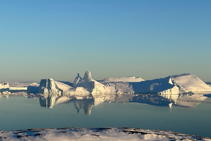 Using kites and skis, expedition members will cross Greenland’s inland ice from west to east. Along the way they will visit the EastGrip research station, where the Arctic ice melt and other phenomena are being studied. Photo: UiT The Arctic University of Norway.