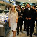 The Crown Prince and Crown Princess during their visit to New Core Kim's Mart Supermarket in Seoul (Photo: Lise Åserud, Scanpix)