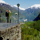 The Crown Prince and Crown Princess at the viewing point where the first press meeting tokk place (Photo: Stian Lysberg Solum / NTB scanpix)