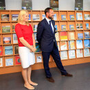 The Crown Prince and Crown Princess are greeted by Director Peter Prokosch at UNEP/GRID (Photo: Gorm Kallestad / Scanpix)