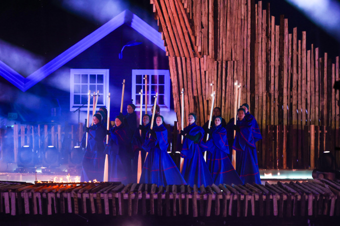 The grand opening ceremony in the harbor of Bodø. Photo: Jan Langhaug / NTB