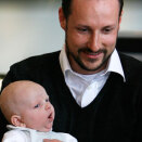 Crown Prince Haakon with Prince Sverre Magnus (Photo: Lise Åserud / Scanpix)