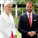 26. november: Kronprinsparet innleder et tredagers offisielt besøk til Indonesia - flere bildelr i eget album (Foto: Lise Åserud, Scanpix)
