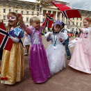Children from Godlia kindergarten had dressed as princesses for the occasion (Photo: Lise Åserud / NTB scanpix)