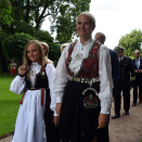 Kongefamilien ankommer hagefesten. Foto: Sven Gj. Gjeruldsen, Det kongelige hoff