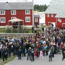 King Harald and Queen Sonja visiting Selsøysvik in the municipality of Rødøy (Photo: Knut Falch, Scanpix)