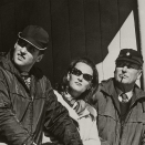 Kronprins Harald, Kronprinsesse Sonja og Kong Olav i Holmenkollen, 1969/70. Fotograf: Ukjent, De kongelige samlinger