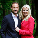 New pictures of the Crown Prince and Crown Princess were released on the occasion of them both celebrating their 40th birthday this summer  (Photo: Lise Åserud, Scanpix)
