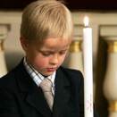 Master Marius carried the candle durning the ceremony (Photo: Tor Richardsen, Scanpix)