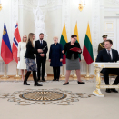 The President and the Crown Prince and Crown Princess were in attendance as the Lithuanian Minister of Finance, Mr Vilius Šapoka, and State Secretary Audun Halvorsen of the Ministry of Foreign Affairs signed two MoUs between Lithuania and Norway. Photo: Lise Åserud, NTB scanpix.