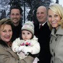 The Royal Familiy at Skaugum - Photograph on the occasion of Princess Ingrid Alexandra's first birthday (Photo: Jon Eeg / Scanpix)