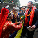 In 2011, the field trip went to Nepal. Toghether with UNDP Administrator Helen Clark, he visited several projects aimed at bringing various groups into the development process in a positive manner. (Photo: Navesh Chitrakar, Reuters/Scanpix)