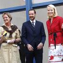 The Crown Prince and Crown Princess with architect Kristin Jarmund during the opening of the architecture exhibition (Photo: Lise Åserud, Scanpix).