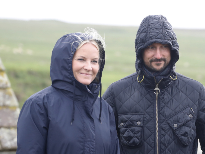 A storm led to the discovery of Skara Brae, and the weather was not particularly fine today either...  Photo: Lise Åserud, NTB scanpix 