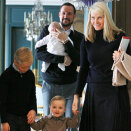 The Crown Prince and Crown Princess' family were photographed before the christening of Prince Sverre Magnus (Photo: Lise Åserud / Scanpix)