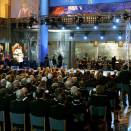 The entertainment gala in Oslo Town Hall was a gift to The King and Queen from all the counties of Norway (Photo: Bjørn Sigurdsøn, Scanpix)
