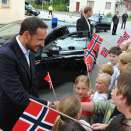 20 August: The Crown Prince arrives in Sauda for a national conference on Fairtrade (Photo: Per Inge Fjellheim, Fairtrade)