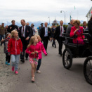 A horse-drawn carriage took Their Majesties back to the Royal Yacht (Photo: Stella Pictures)