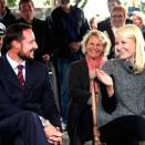The Crown Prince and Crown Princess in Ølen (Photo: Bjørn Sigurdsøn, Scanpix)