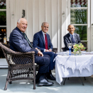 Hans Majestet Kongen og Hennes Kongelige Høyhet Kronprinsessen møtte USAs tidligere president Barack Obama og statsminister Jonas Gahr Støre på Bygdø Kongsgård tirsdag 13. juni. Foto: Ola Vatn, Det kongelig hoff
