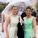 Gjestene ankommer operaen: Sophie, grevinnen av Wessex og prinsesse Märtha Louise.  Foto: Jon Olav Nesvold / NTB scanpix