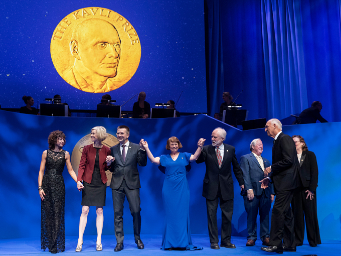 The winners of the 2018 Kavli Prizes on the Oslo Concert Hall stage. Photo: Berit Roald, NTB scanpix.